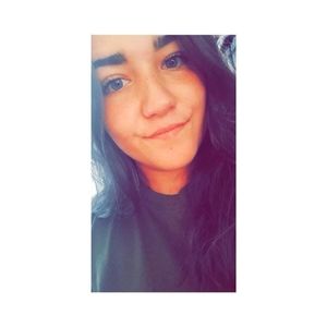 Meet your Posher, Nadiena